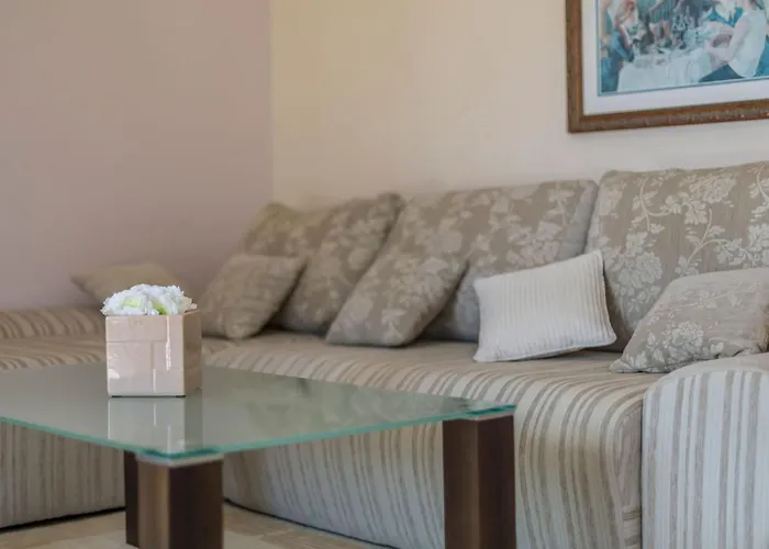 Casa vacanze Mit Balkon Und Terrasse Sowie Meerblick By Interhome Medici